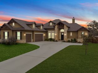 527 James Way, Castroville, TX 78009