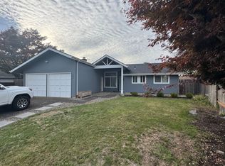 754 Edgemont Way, Springfield, OR 97477