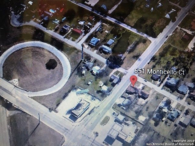 2nd image of 651 Monticello Ct