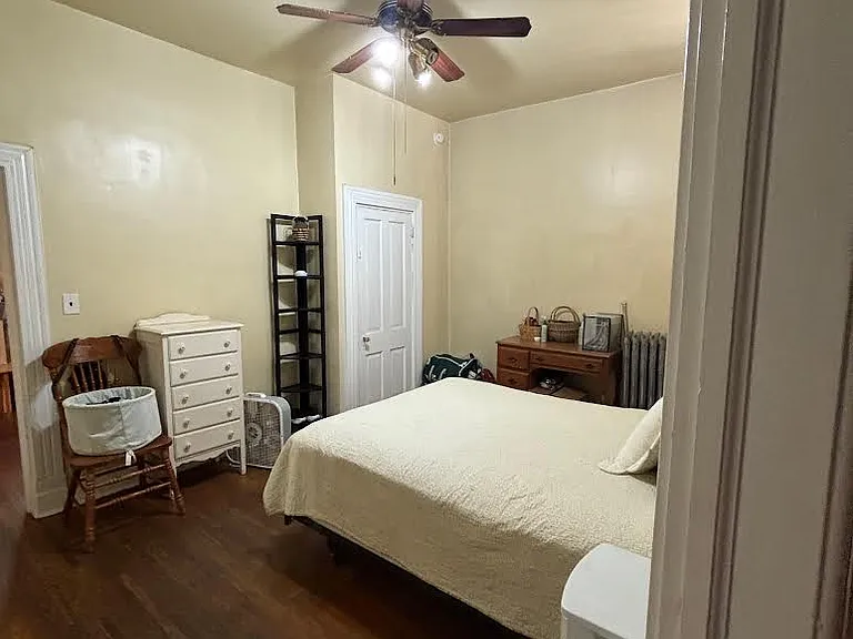 635 W Chestnut St #1 — Photo 9