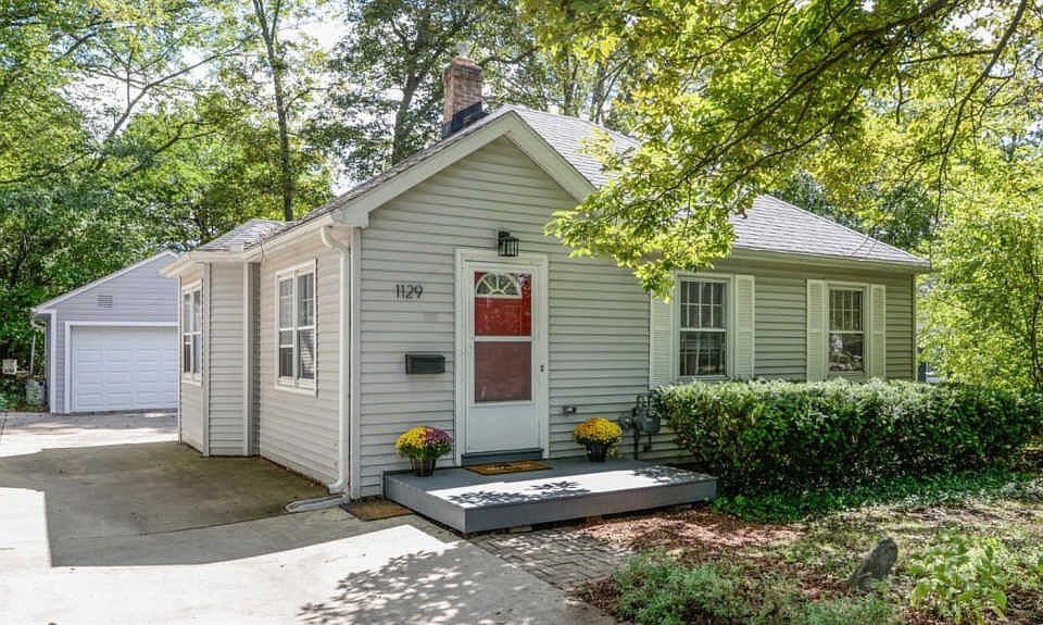 1st image of 1129 Birk Ave