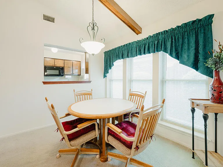 6424 Amber Dr — Photo 4