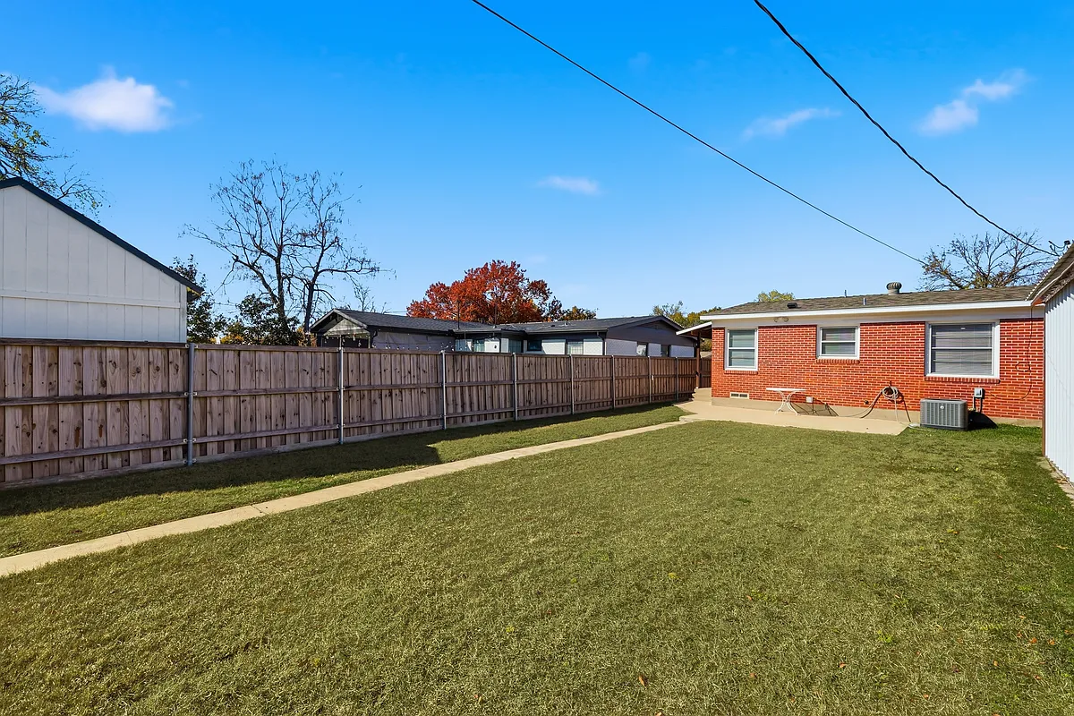 Building Photo - 10830 Cotillion Dr