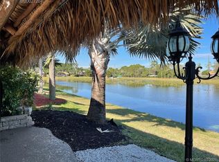 98 NW Boundary Dr, Port Saint Lucie, FL 34986