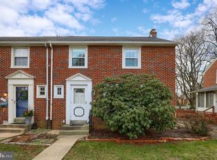 910 Pleasure Rd, Lancaster, PA 17601