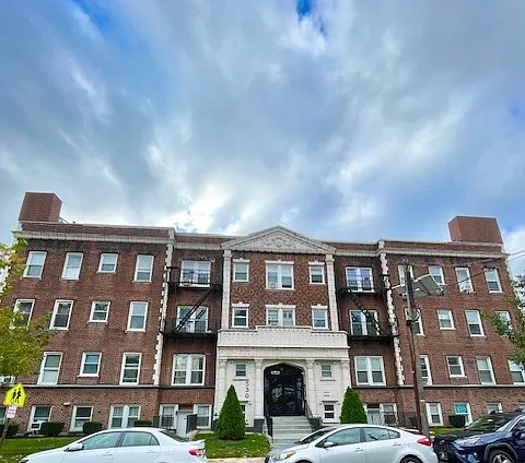 Vine Street Holdings