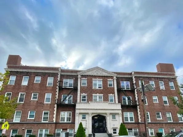 Vine Street Holdings