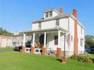 59 W Wright Ave, Waterloo, NY 13165