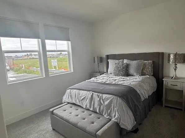 2906 Crosswinds Way, Santa Rosa, CA 95407