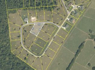 520 Overlook Dr, Dayton, TN 37321