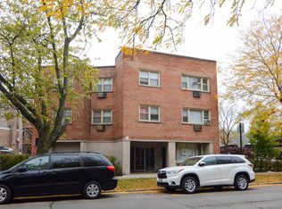 7319 N Rogers Ave #502, Chicago, IL 60626