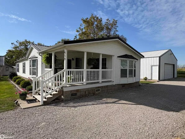 339 S Park Ave, Seymour, IA 52590
