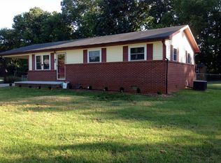 381 Rich Rd, Newport, TN 37821