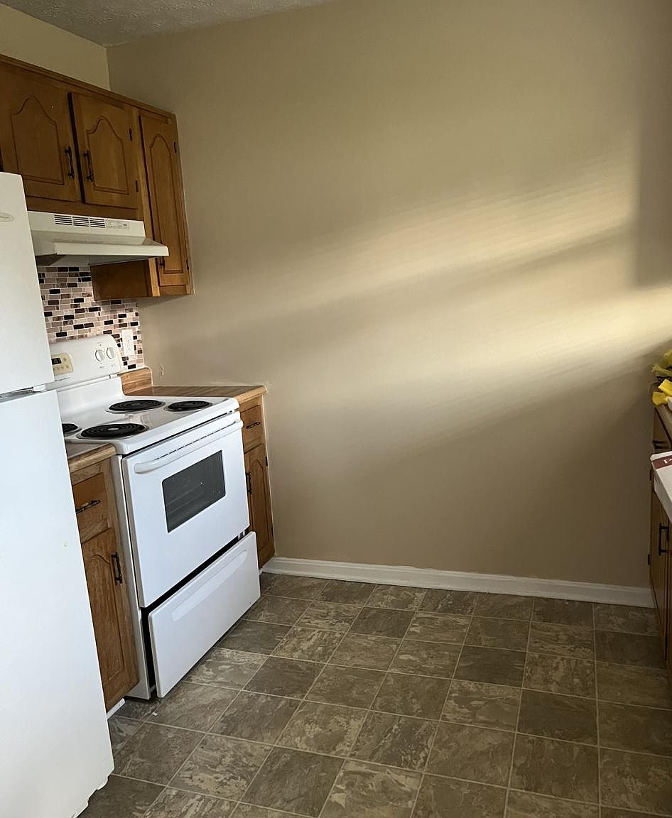 2926 Crockett Ct APT 2, Radcliff, KY 40160 Zillow