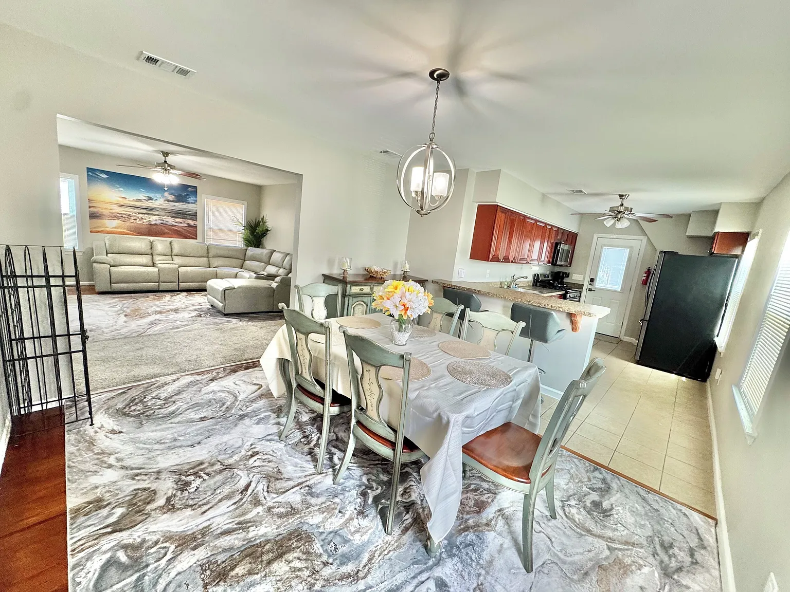 3 bed, 1500 sqft, $3,000 — Photo 4