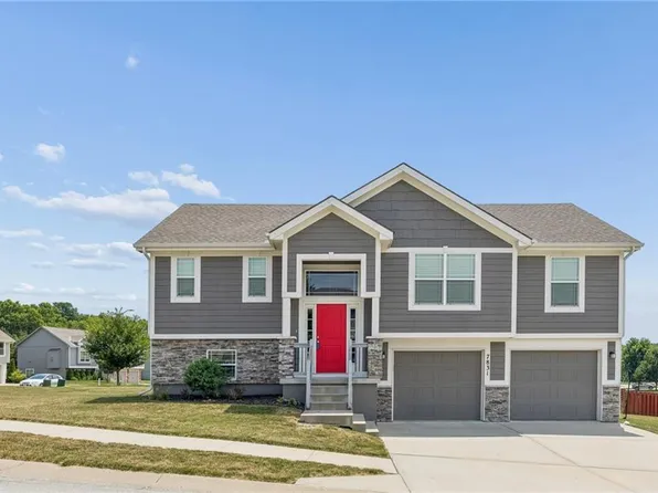 7831 N Walrond Ave, Kansas City, MO 64119