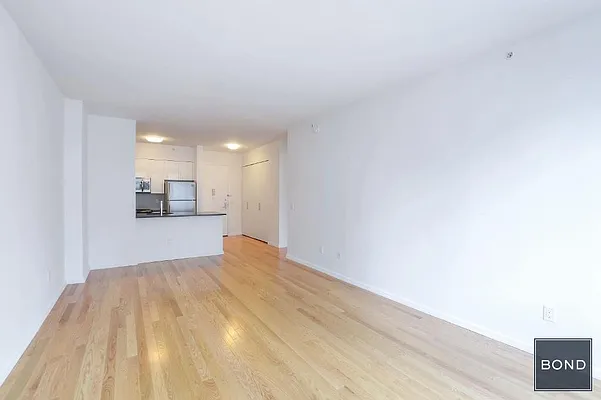 Rented by Bond New York | media 2