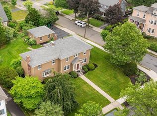 87 Fair Oaks Ave, Newton, MA 02460