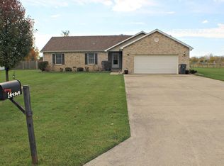 14 W Riley Rd, Markleville, IN 46056