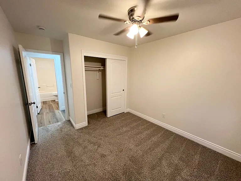 11815 Mantova Ave — Photo 11