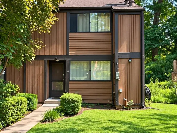 114 Round Hill Road, Dobbs Ferry, NY 10522