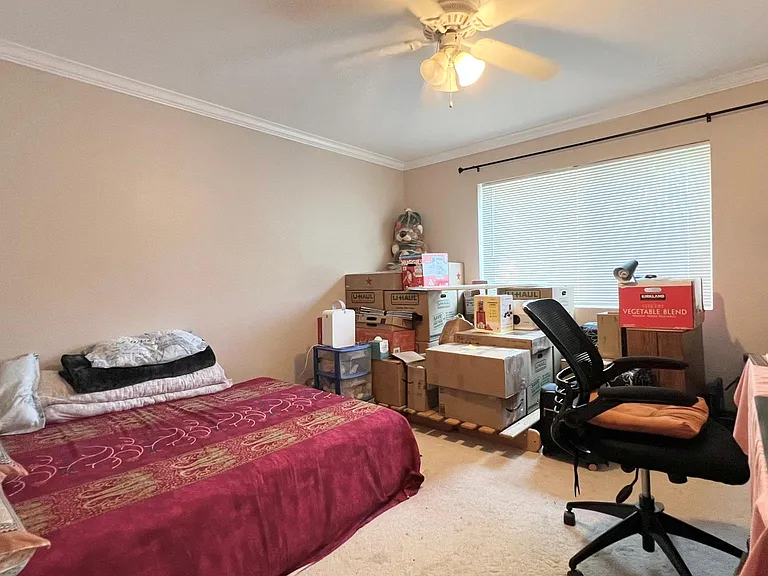 7525 Charmant Dr #110 — Photo 15
