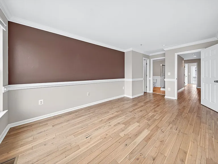 15825 John Diskin Cir — Photo 14