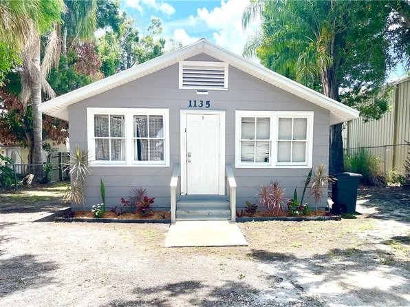 1135 17th Pl, Vero Beach, FL 32960