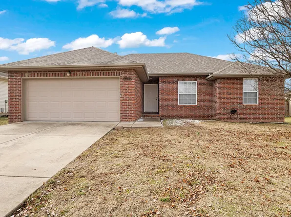769 S Hackberry Avenue, Nixa, MO 65714