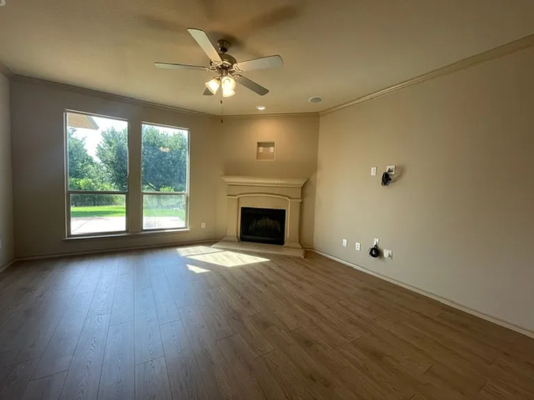 4605 Hidden Meadows Trl — Photo 11