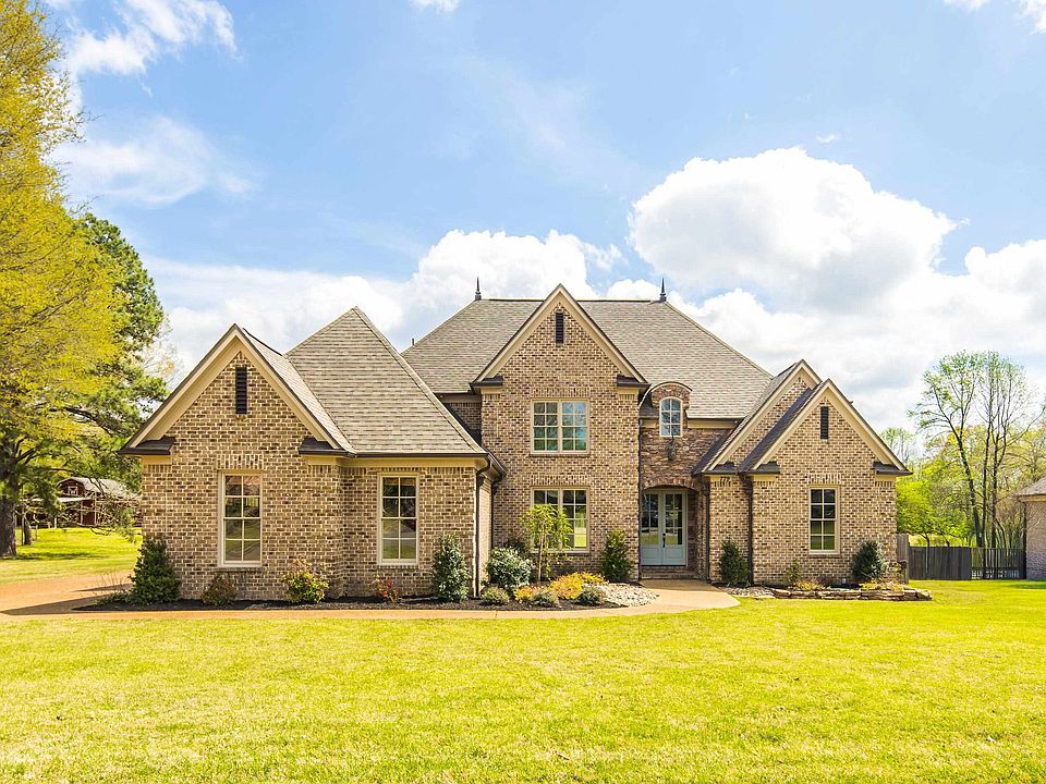 1st image of 779 Fletcher Rd