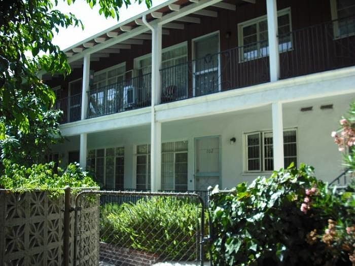1st image of 1227 N Crescent Heights Blvd APT 206