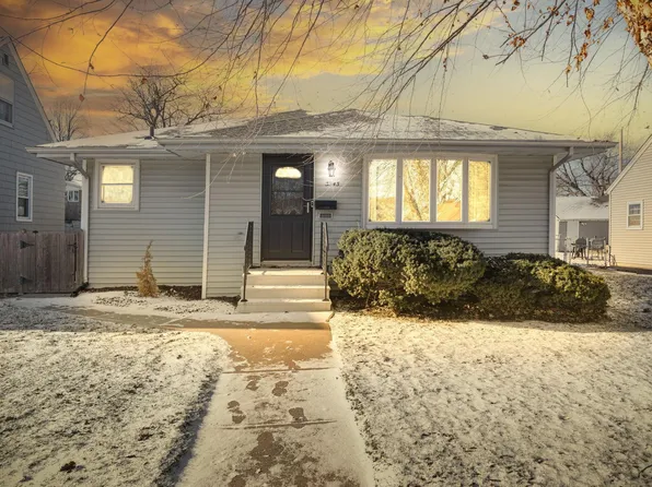 3343 Knox Ave N, Minneapolis, MN 55412