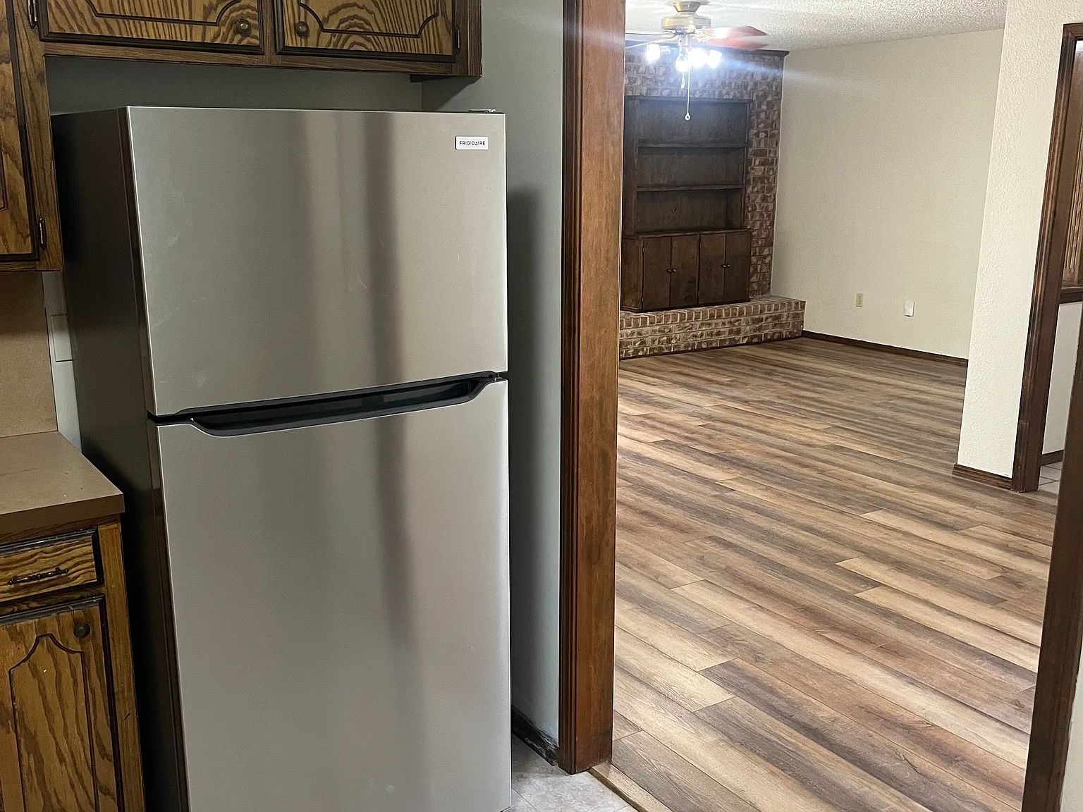 3 bed, 1400 sqft, $1,500 — Photo 3