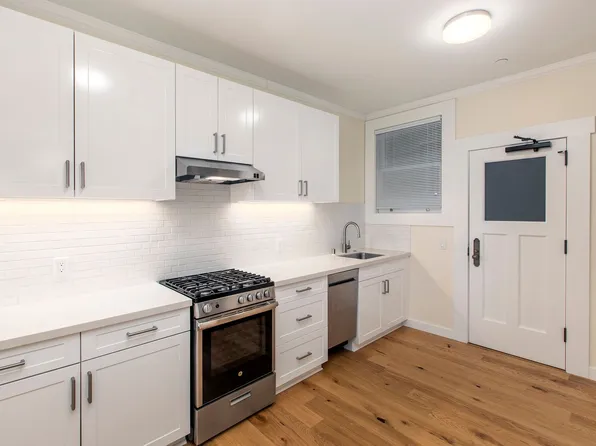 3525 17th St #911R, San Francisco, CA 94110