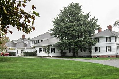 1st image of 500 Captains Neck Ln