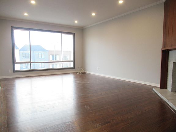 5th image of 1440 19th Ave