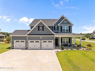 945 Arbor Rose Dr, Greenville, NC 27858