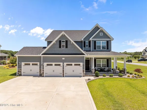 945 Arbor Rose Drive, Greenville, NC 27858