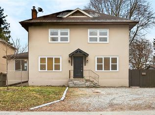 1012 N Shore Blvd E, Burlington, ON
