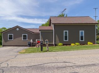 420 E Pearl Ave, Ovid, MI 48866