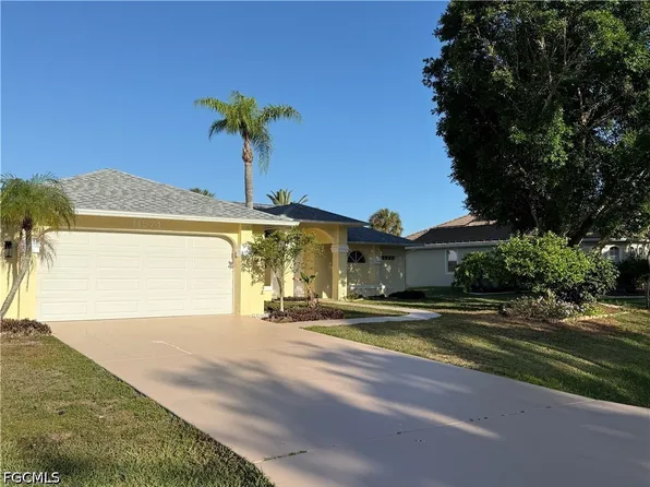 11574 Royal Tee Cir, Cape Coral, FL 33991