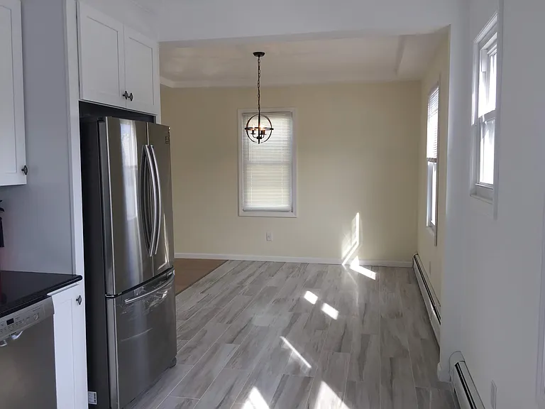 248 2nd St #2 — Photo 14