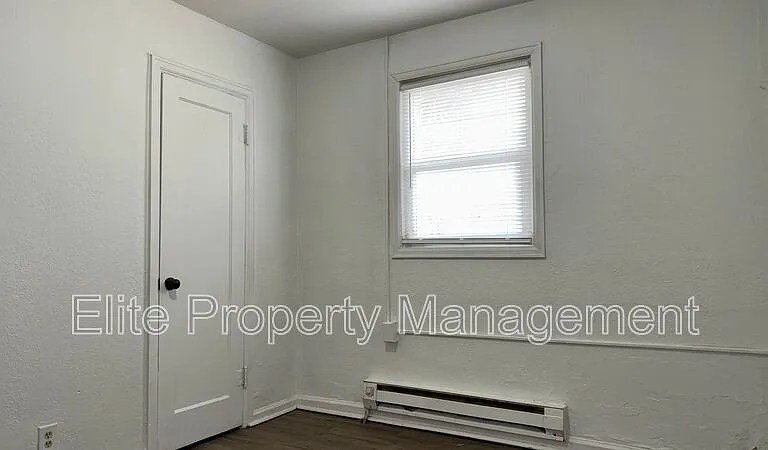 200 W Arroyo Ave #B — Photo 8
