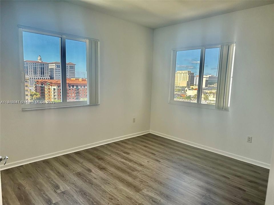 1st image of 10 Aragon Ave Suite 1001