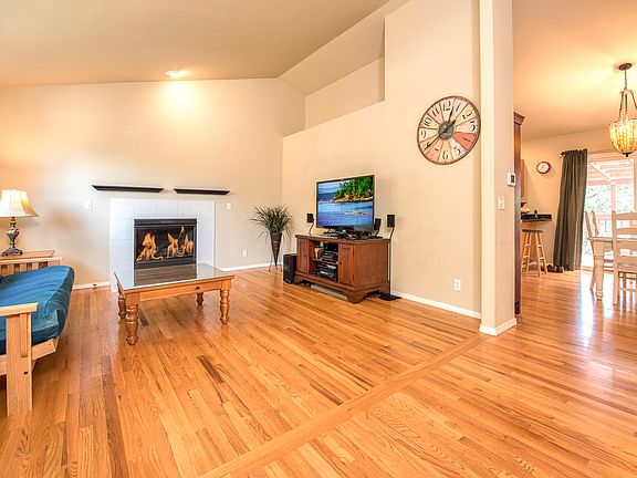 5th image of 15219 34th Dr SE