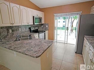 10953 W Okeechobee Rd #AW01, Hialeah, FL 33018