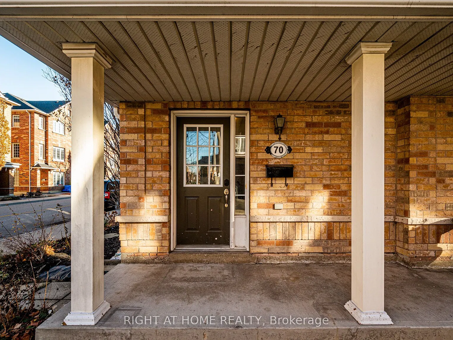 3 bed, $3,500 — Photo 2