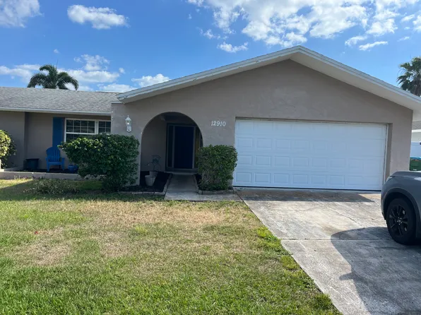 12910 90th Ave, Seminole, FL 33776