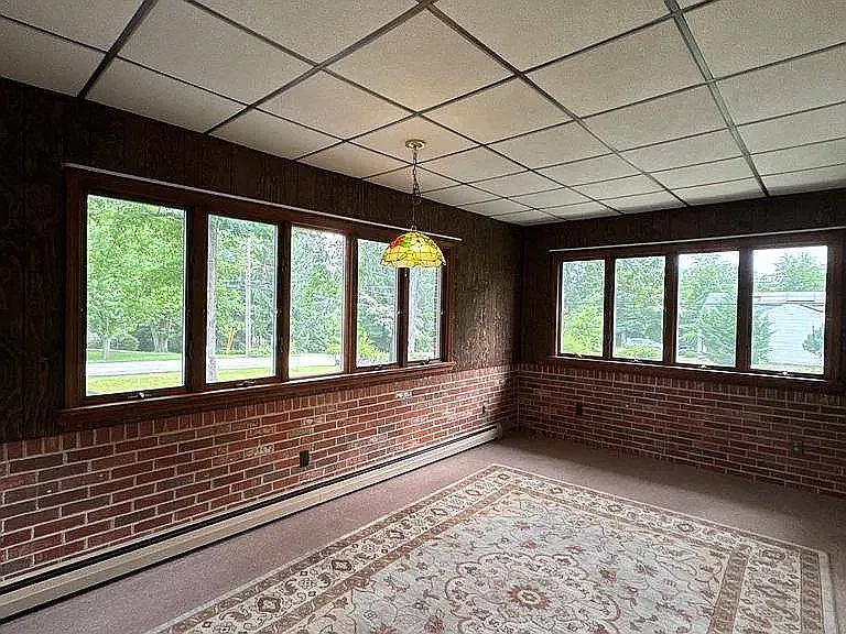 3 bed, 1975 sqft, $3,250 — Photo 4